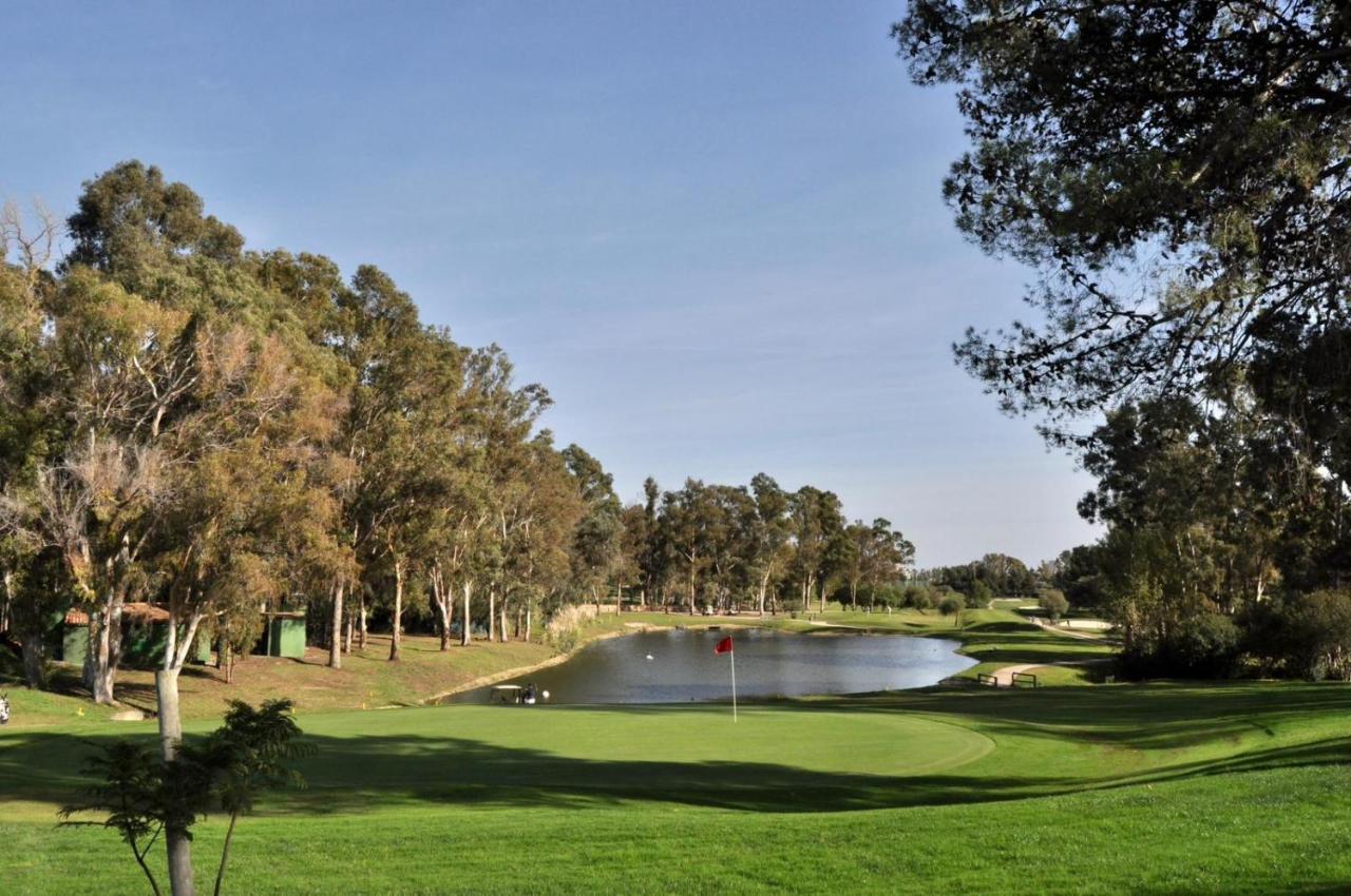 Casa Catalina Beach And Golf Apartment Estepona Luaran gambar