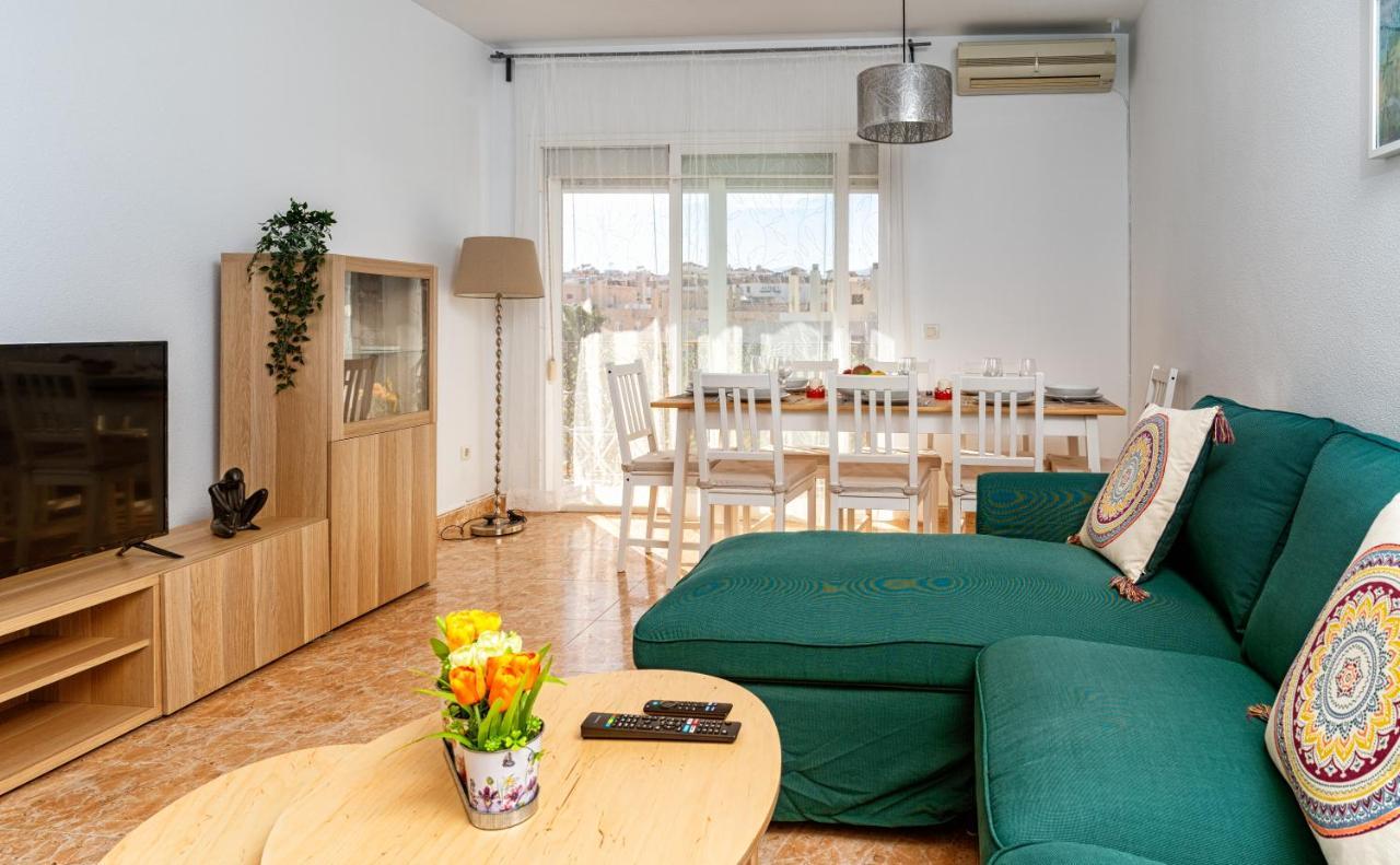 Casa Catalina Beach And Golf Apartment Estepona Luaran gambar