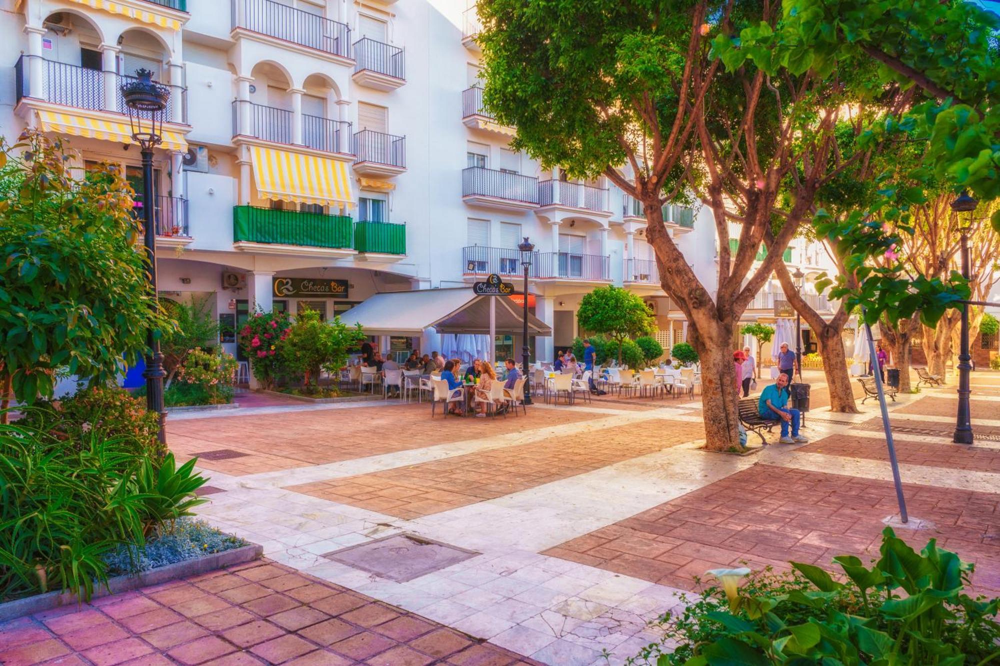 Casa Catalina Beach And Golf Apartment Estepona Luaran gambar